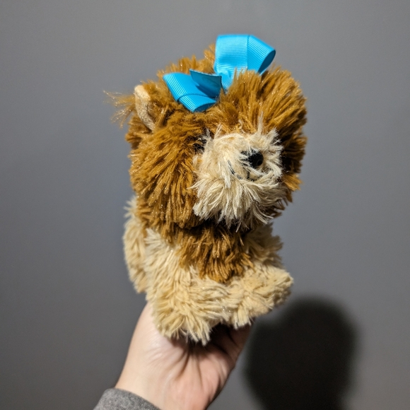 JoJo Siwa book and matching Bow Bow plush Yorkshire terrier - Picture 10 of 10